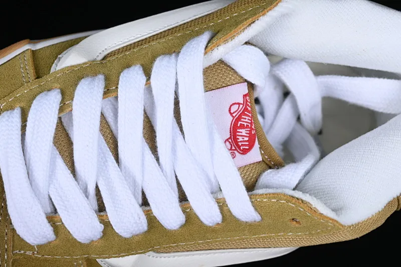 All categories Vans Vans series Vans Mid Vans Zhongbang Vans Knu Skool Vans official fat version of mid-top bread shoes VN000CQ95SMR